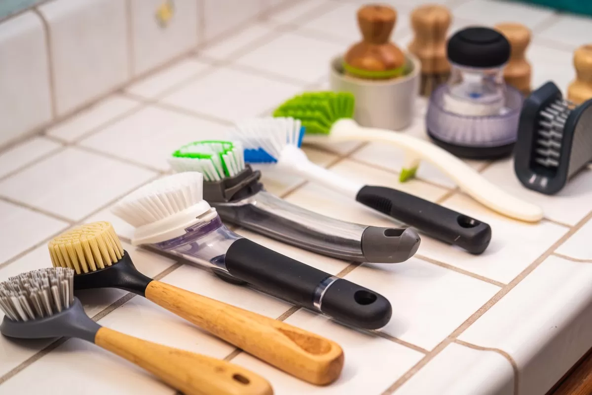 Best Dishwashing Brushes 2025 – Eco Friendly & Durable Bamboo Picks for Wholesale and Retail Markets 1 Melhor Seleção de Escovas de Lavar Louça