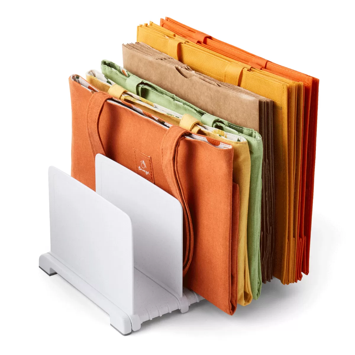 쉽게 접근하고 깔끔한 가정을 위해 재사용 가능한 가방을 스마트하게 보관하는 방법 1 재사용 가능한 가방 정리 단계