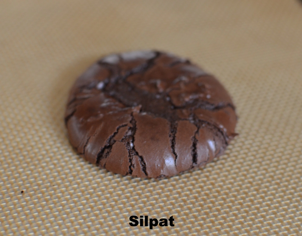 Assar biscoitos em papel alumínio: dicas, prós e guia de melhores práticas Alternativas de Superfície para Assar Biscoitos