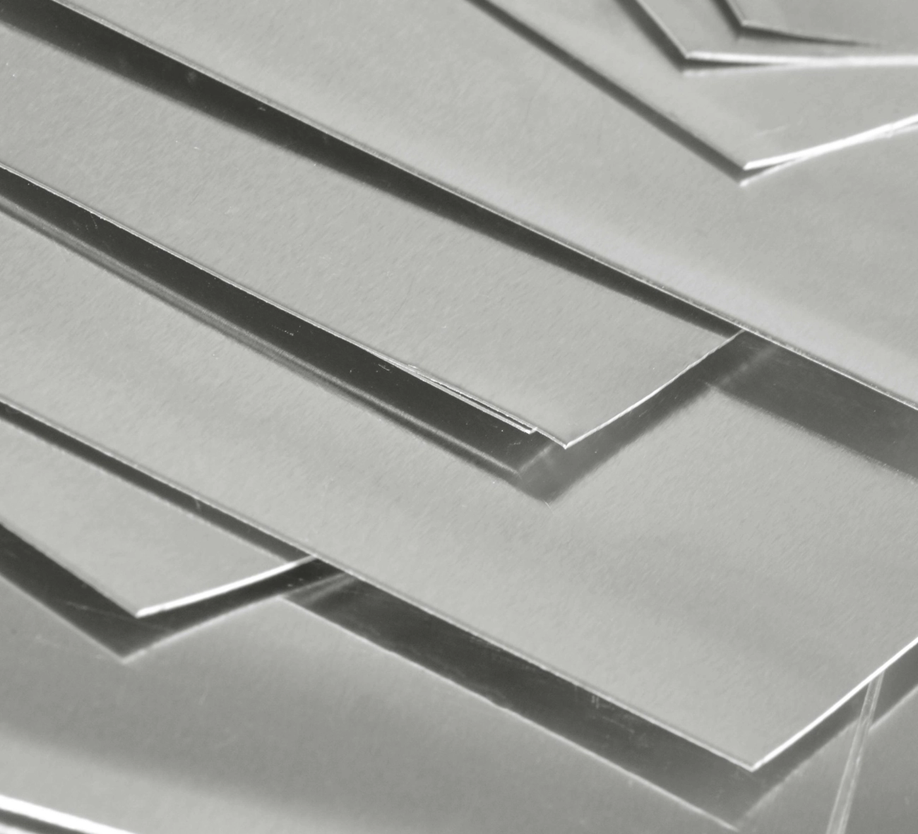 Lightweight Aluminum Foil for Retail Packaging Benefits and Uses 1 ਹਲਕੀ ਐਲੂਮੀਨੀਅਮ ਫੋਇਲ ਪੈਕੇਜਿੰਗ ਦੇ ਫਾਇਦੇ