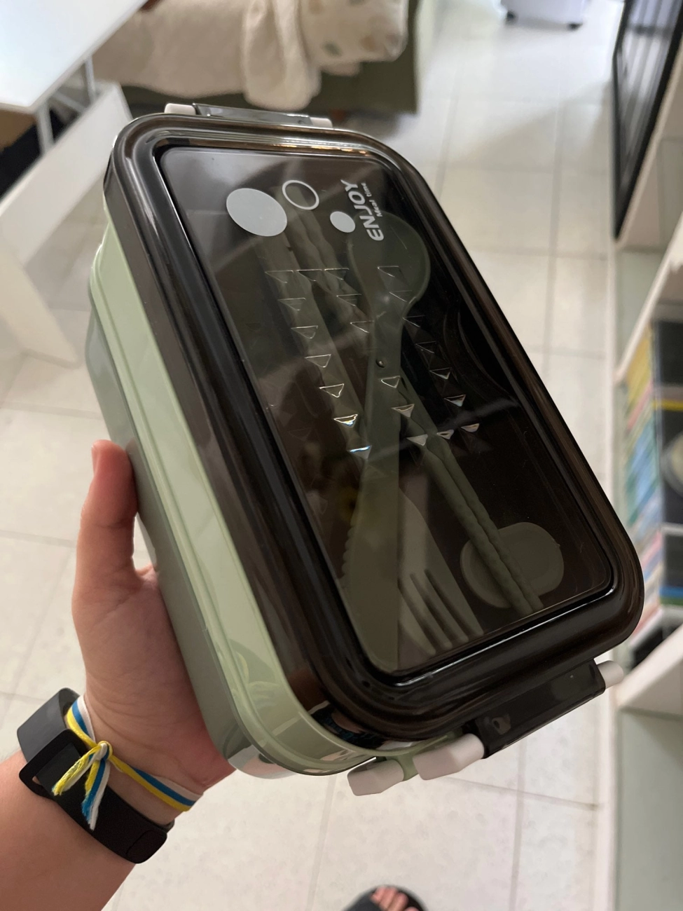 Kenmerken van de geïsoleerde lunchbox voor buiten